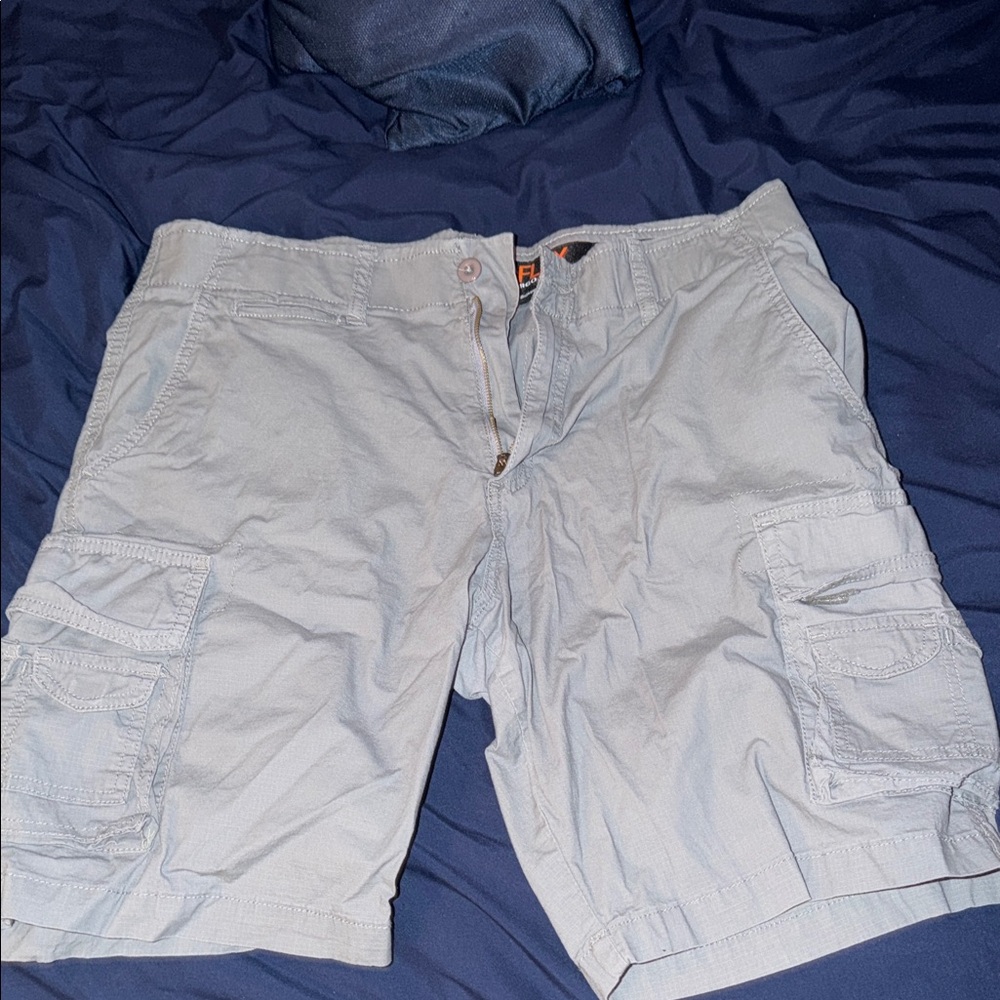 Men's Light Gray Cargo Shorts